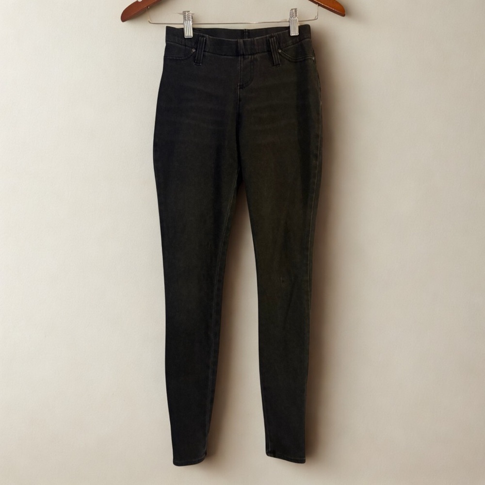 Time and Tru Women's Dark Gray Skinny Jeggings